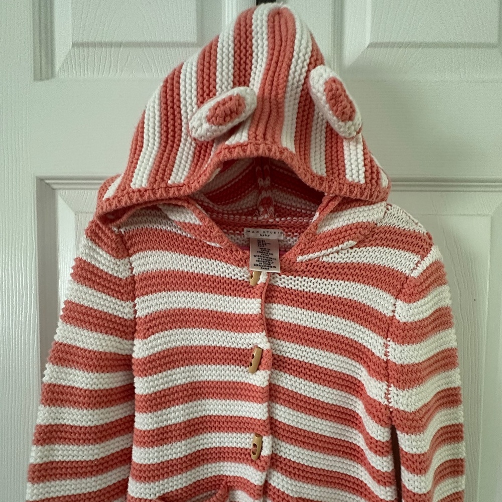 Max Studio Baby Girls 4T Sweater – White & Orange Stripes with Wood-Look Buttons - Picture 3 of 5